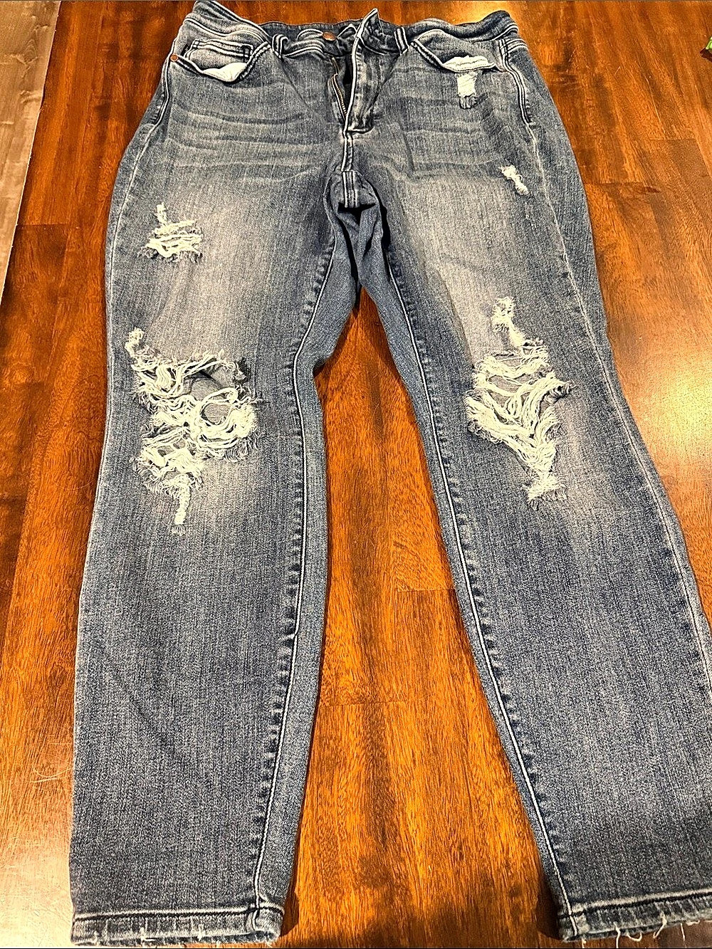 Judy Blue Distressed Boyfriend Jeans in Blue Size 14W